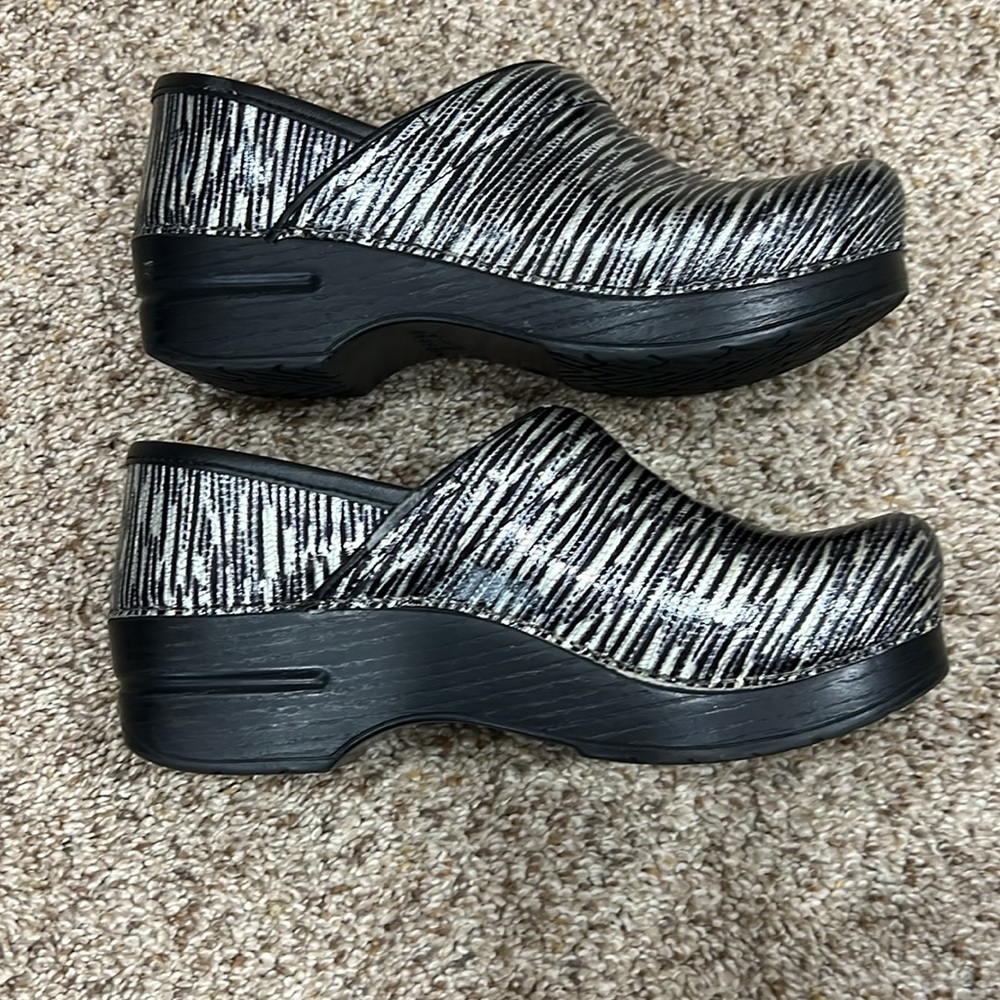 Dansko Clogs - Picture 4 of 5